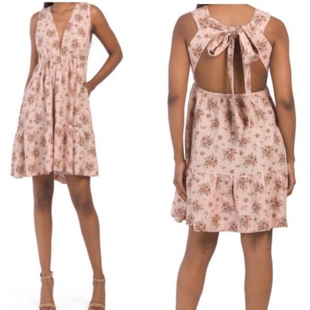 House of Harlow Size M Delicate Floral Blush Linen Mini Dress w/Pockets